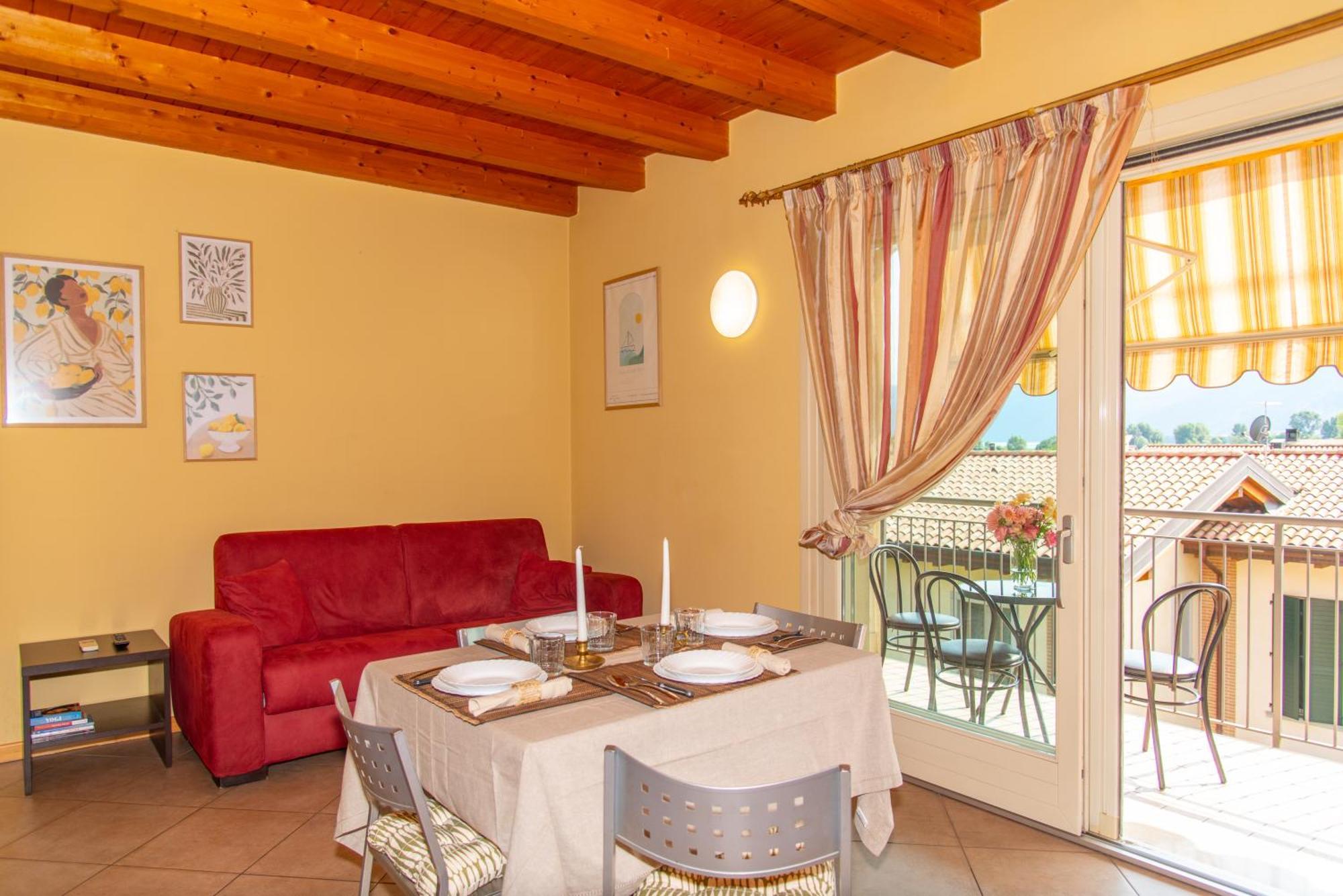 Casa Vacanze Renata Costa Volpino Exterior photo